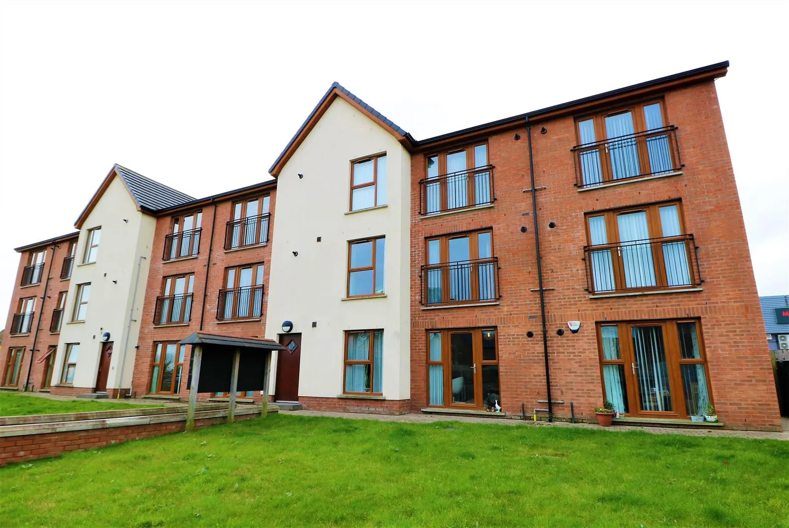 2 bedroom apartment to rent at Apartment 12, 288 Antrim Road Newtownabbey BT36 7QT
