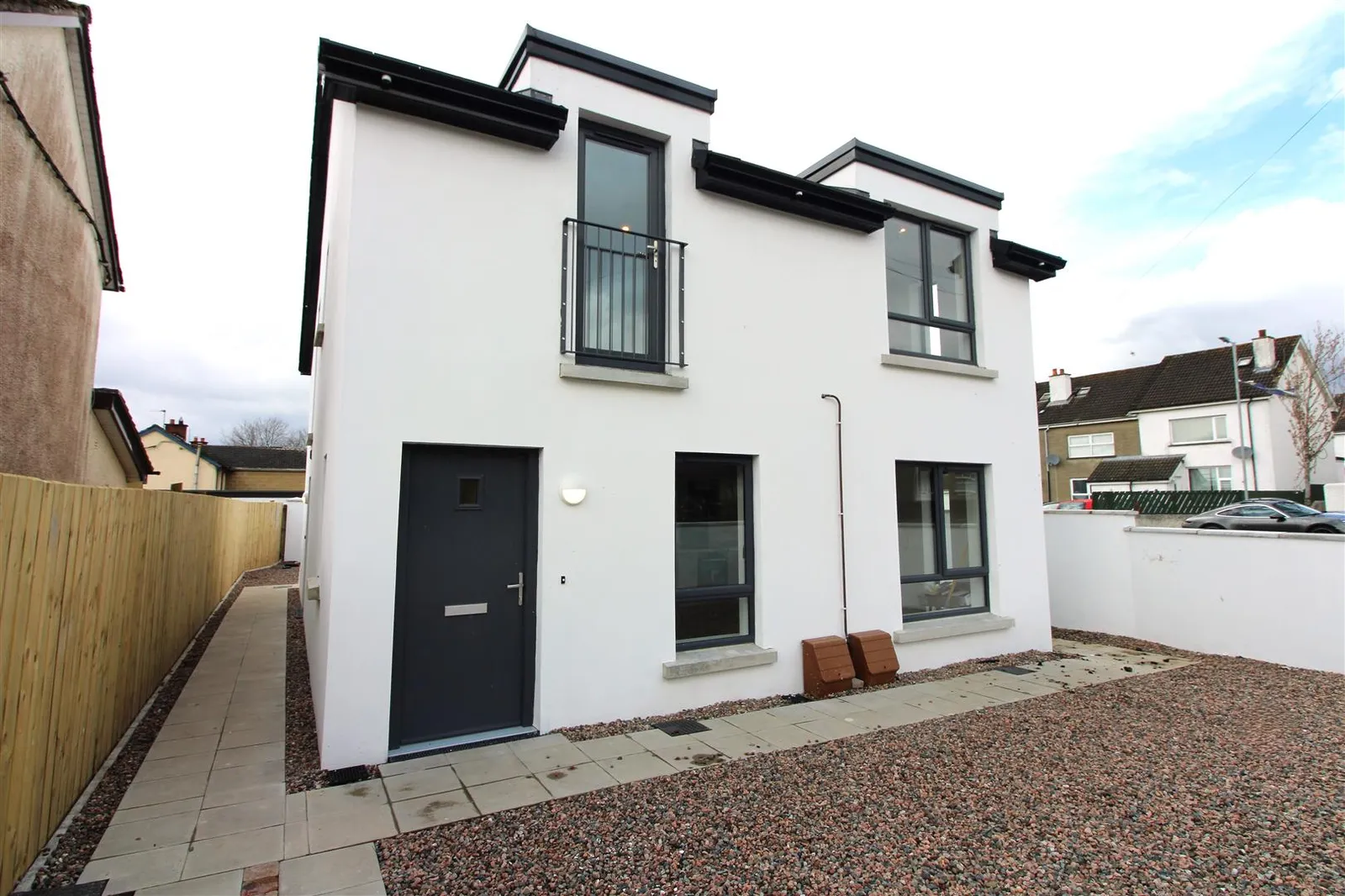 2 bedroom apartment to rent at 20a Charles Drive Ballyclare BT39 9BX