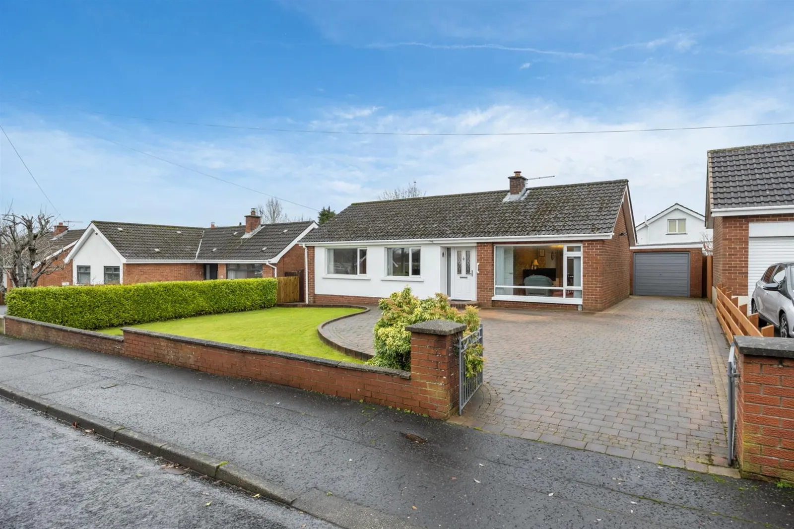 3 bedroom detached for sale at 3 Woodford Gardens Newtownabbey BT36 6UB
