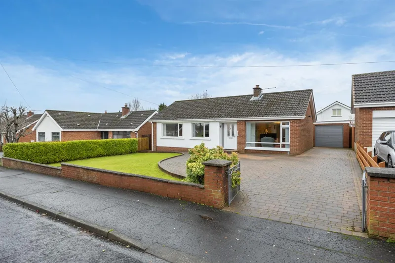 How Long Does It Take to Buy a House in Northern Ireland?