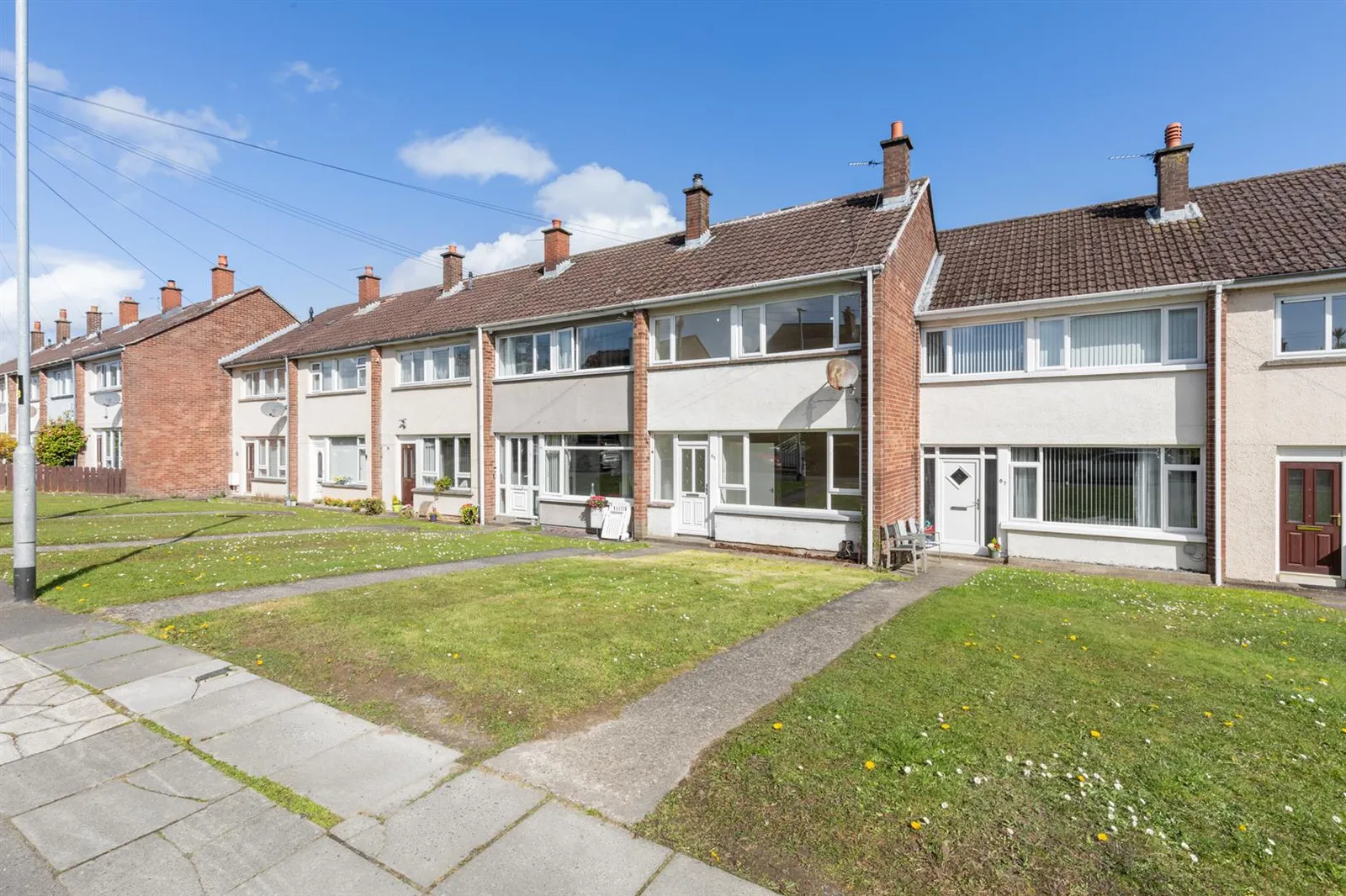 3 bedroom terraced for sale at 85 Lisnabreen Crescent Bangor BT20 4XE