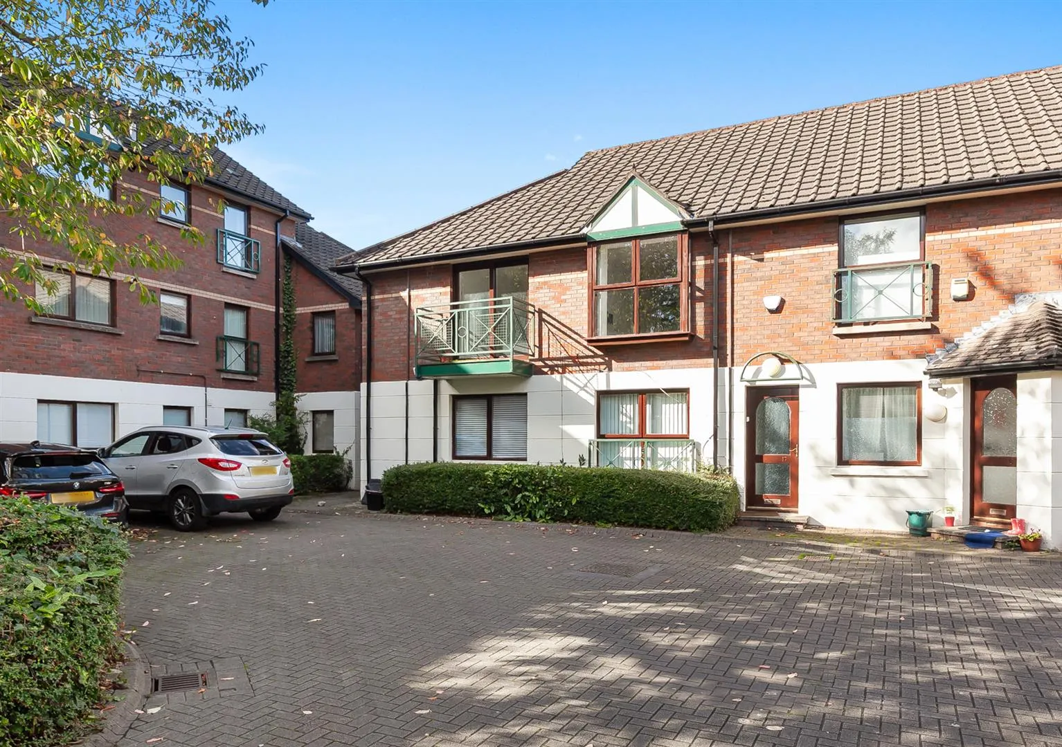 2 bedroom apartment for sale at 16 Ashleigh Manor Belfast BT9 6JY