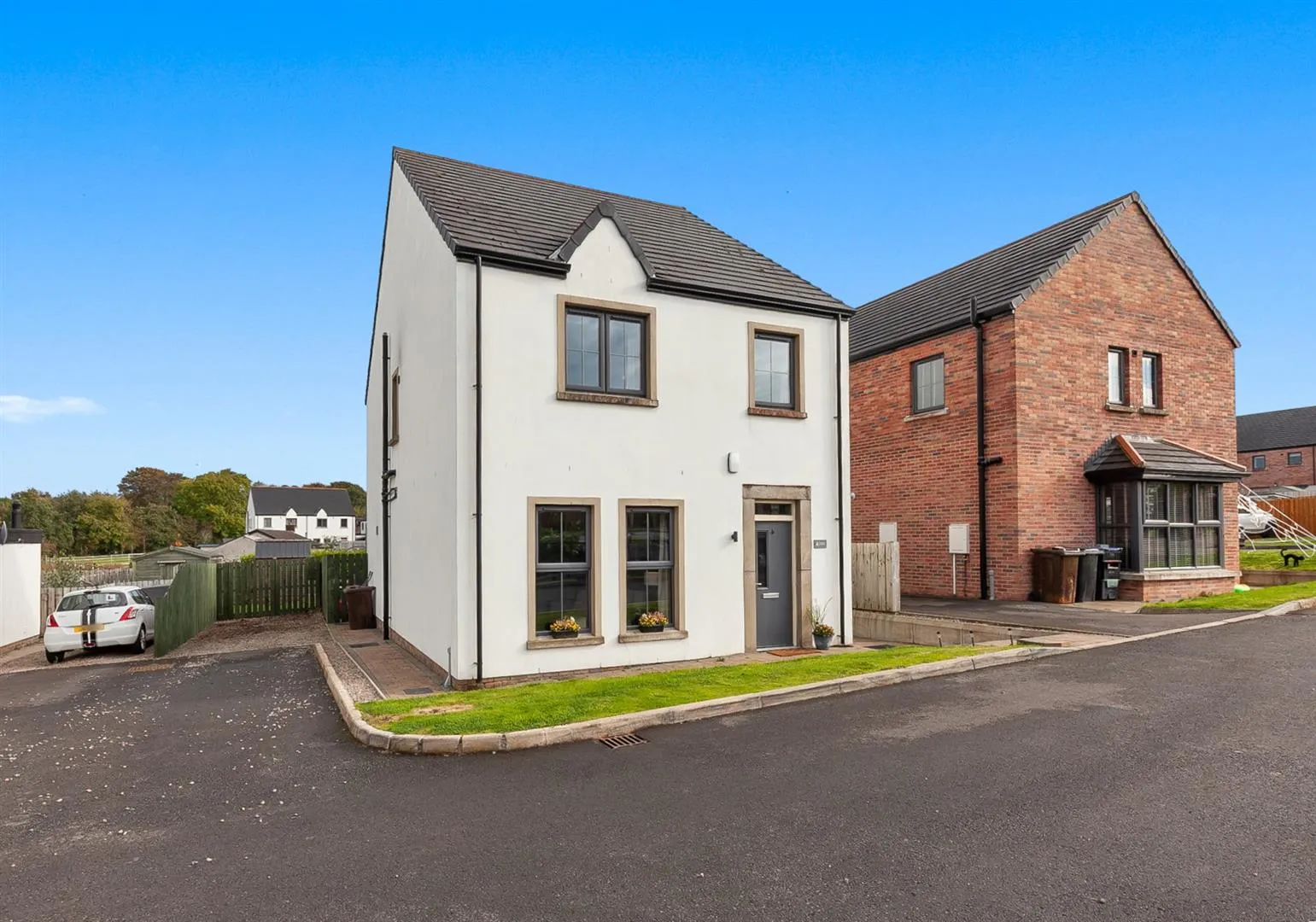 4 bedroom detached for sale at 4 Hansons Hall Park Ballyclare BT39 9YG